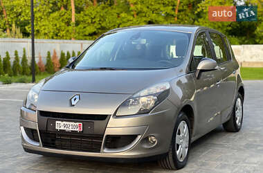 Минивэн Renault Scenic 2011 в Луцке