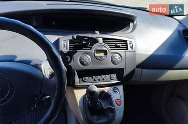 Минивэн Renault Scenic 2006 в 