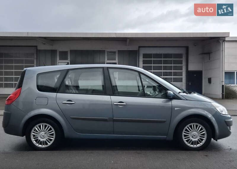 Мінівен Renault Scenic 2006 в Луцьку