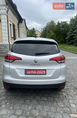 Минивэн Renault Scenic 2017 в 