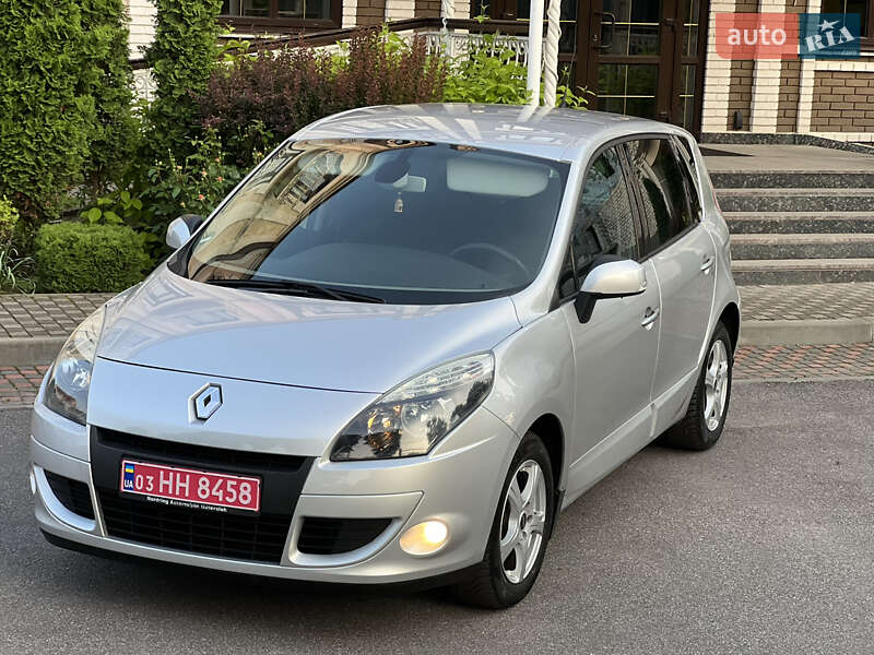 Минивэн Renault Scenic 2010 в Виннице
