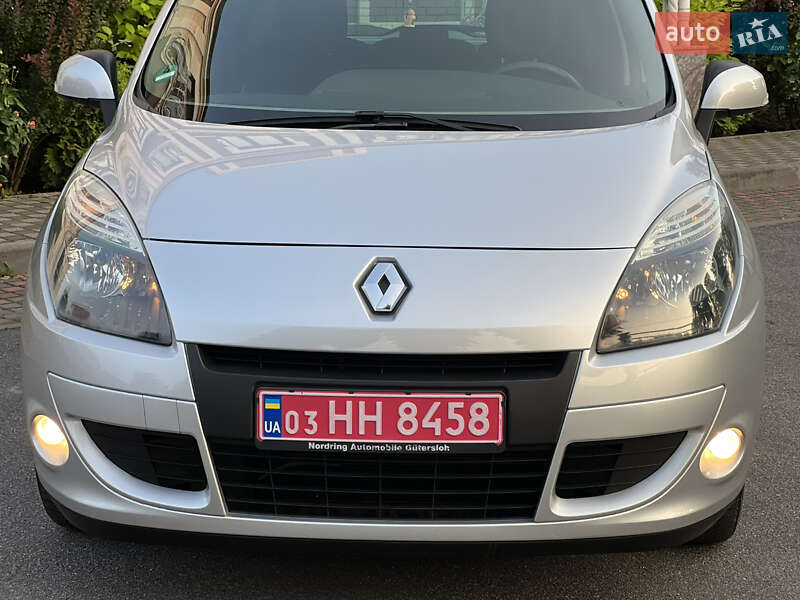 Минивэн Renault Scenic 2010 в Виннице
