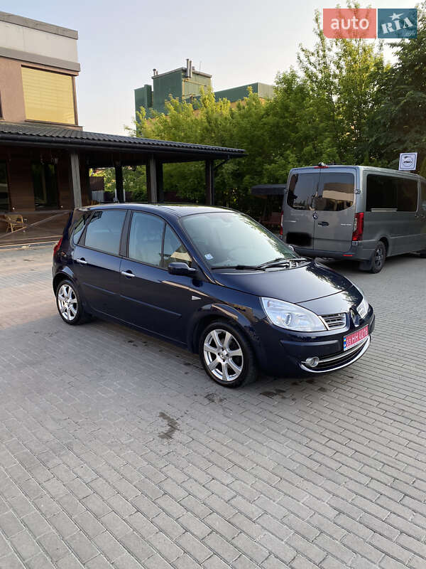 Минивэн Renault Scenic 2009 в Ровно