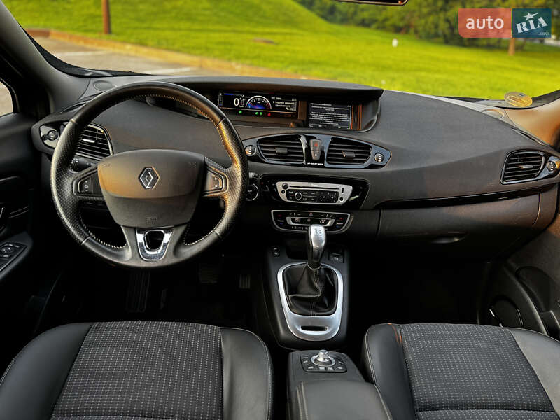 Мінівен Renault Scenic 2013 в Києві