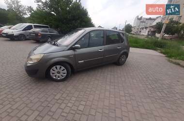 Минивэн Renault Scenic 2003 в 