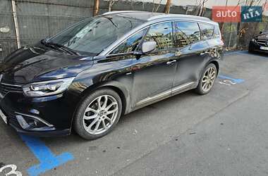 Минивэн Renault Scenic 2016 в 