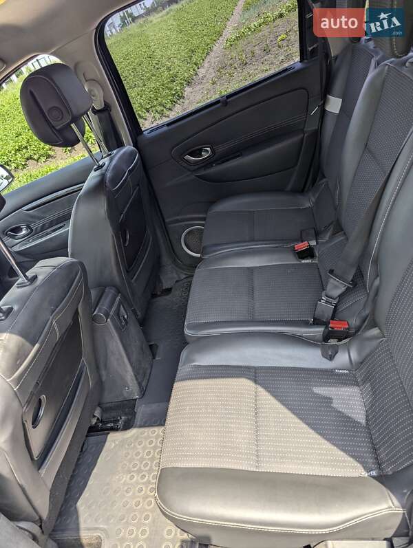 Минивэн Renault Scenic 2011 в Львове фото 10 Минивэн Renault Scenic 2011 в Львове