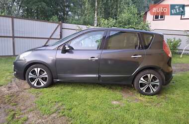 Минивэн Renault Scenic 2010 в Чернигове