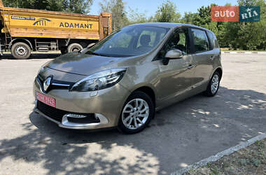 Минивэн Renault Scenic 2013 в 