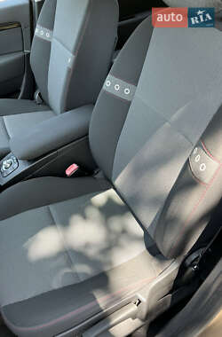 Минивэн Renault Scenic 2013 в 