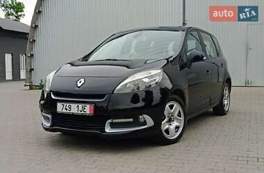Минивэн Renault Scenic 2012 в Косове