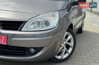 Минивэн Renault Scenic 2008 в 