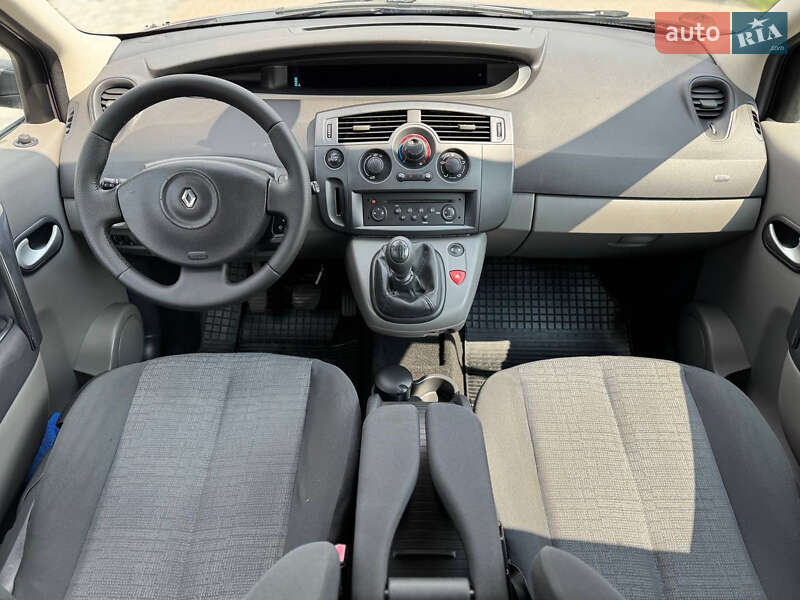 Минивэн Renault Scenic 2008 в Ровно