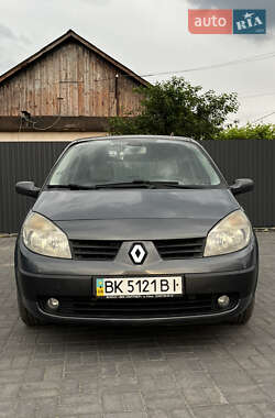 Минивэн Renault Scenic 2006 в 