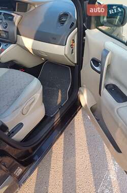 Минивэн Renault Scenic 2008 в 