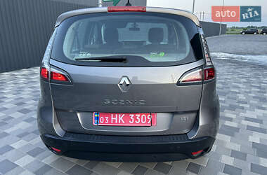 Минивэн Renault Scenic 2013 в 