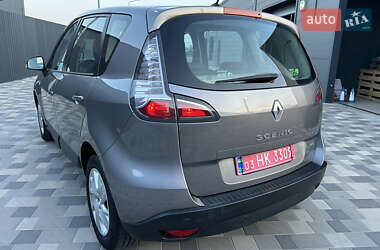 Минивэн Renault Scenic 2013 в 