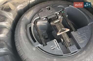 Минивэн Renault Scenic 2004 в 