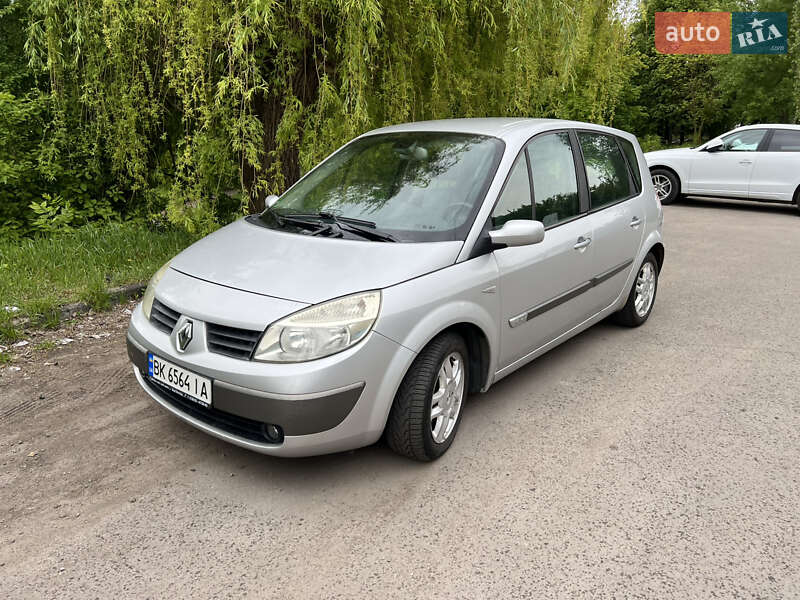 Минивэн Renault Scenic 2005 в Ровно