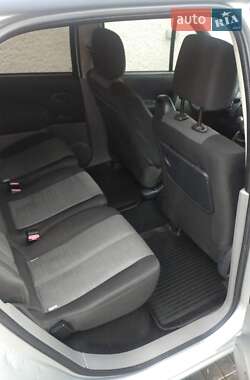 Минивэн Renault Scenic 2006 в 