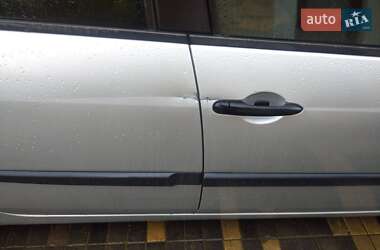 Минивэн Renault Scenic 2006 в 