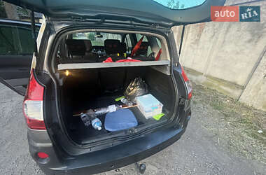 Минивэн Renault Scenic 2008 в 