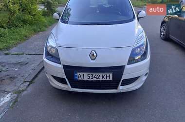 Минивэн Renault Scenic 2010 в 