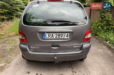 Минивэн Renault Scenic 2000 в 