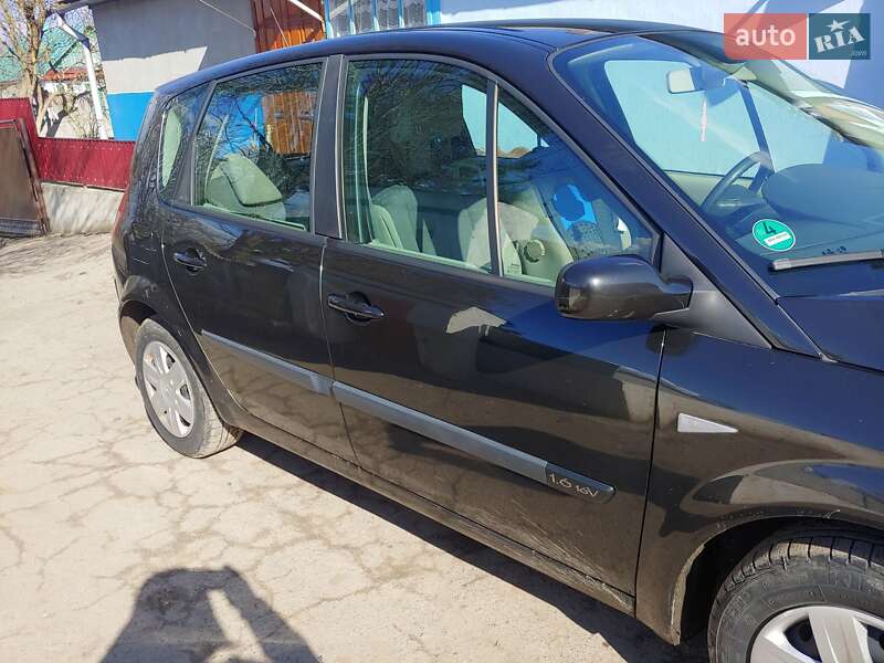 Мінівен Renault Scenic 2005 в Рівному
