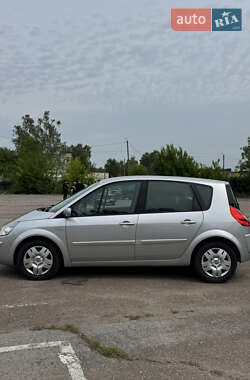 Минивэн Renault Scenic 2006 в 