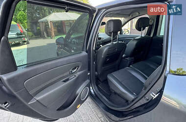 Мінівен Renault Scenic 2011 в 