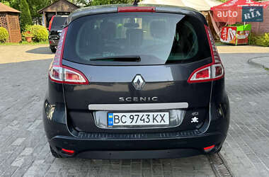 Мінівен Renault Scenic 2011 в 