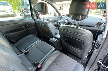 Мінівен Renault Scenic 2011 в 