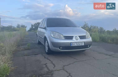 Минивэн Renault Scenic 2005 в 
