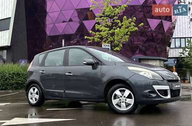Мінівен Renault Scenic 2009 в Києві