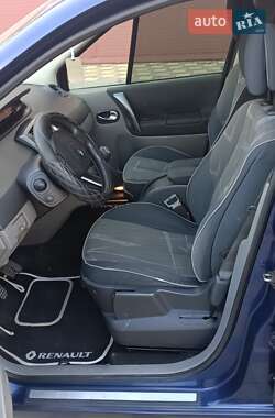 Минивэн Renault Scenic 2003 в 