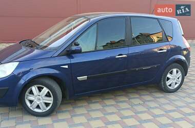 Минивэн Renault Scenic 2003 в 