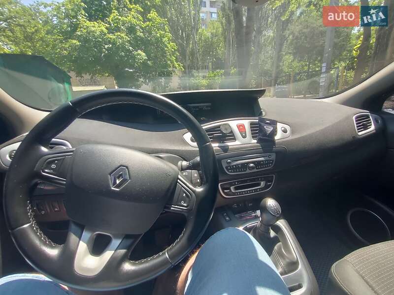 Мінівен Renault Scenic 2010 в Одесі