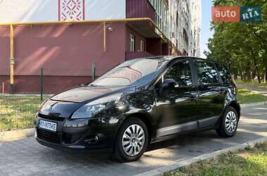 Минивэн Renault Scenic 2009 в Полтаве