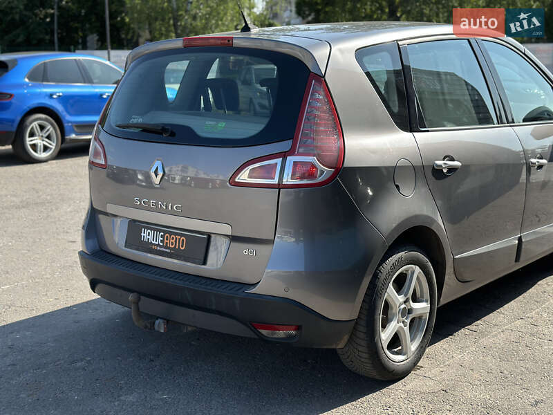 Минивэн Renault Scenic 2011 в Шептицькому