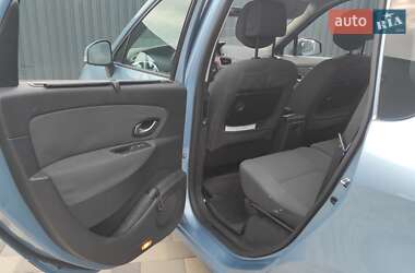 Минивэн Renault Scenic 2009 в 