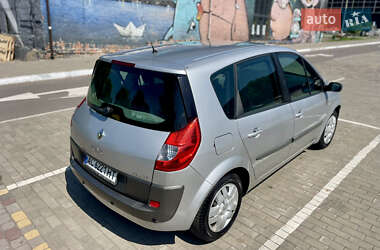 Минивэн Renault Scenic 2006 в 