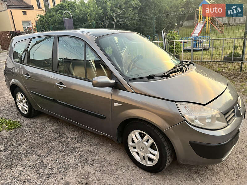 Мінівен Renault Scenic 2005 в Львові