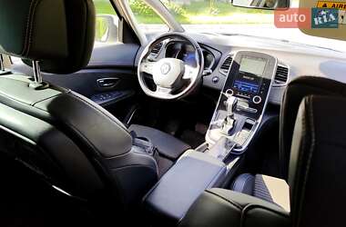 Минивэн Renault Scenic 2018 в 