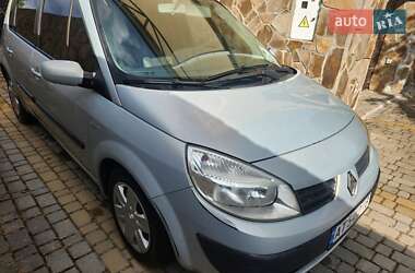 Минивэн Renault Scenic 2004 в 