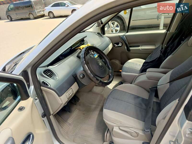 Минивэн Renault Scenic 2007 в Ровно