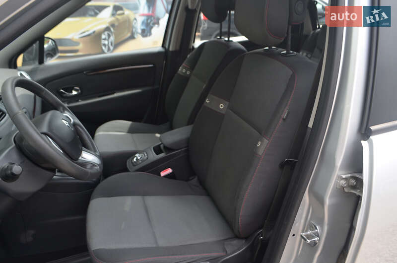 Мінівен Renault Scenic 2012 в Києві
