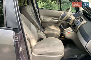Минивэн Renault Scenic 2004 в 