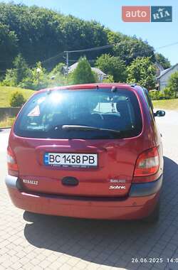 Минивэн Renault Scenic 2000 в 