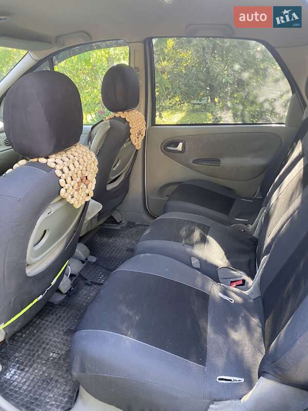 Минивэн Renault Scenic 2003 в Львове